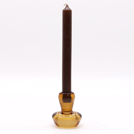 Mushroom Flip Dinner Candle / Tealight Holder in Antique Amber is crafted from high-quality glass. This cleverly designed piece can be used with both dinner candles and tealights