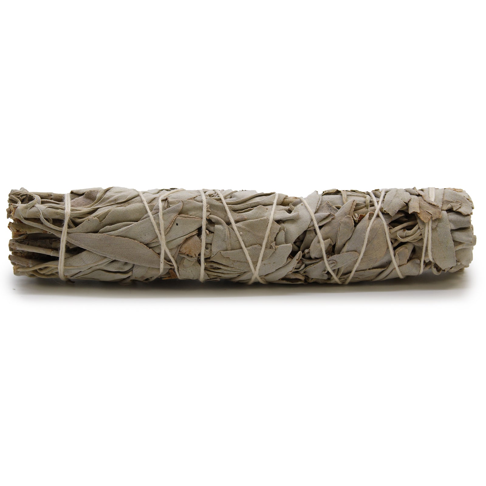 Smudge Stick White Sage 15cm is ideal for cleansing the aura and creating a peaceful, purified environment.