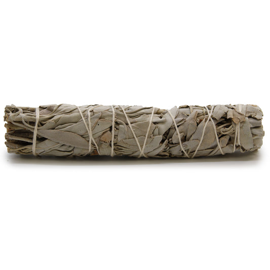 Smudge Stick White Sage 15cm is ideal for cleansing the aura and creating a peaceful, purified environment.