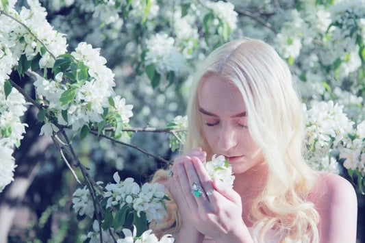 5 Best Essential Oils for Stress and Anxiety Relief
