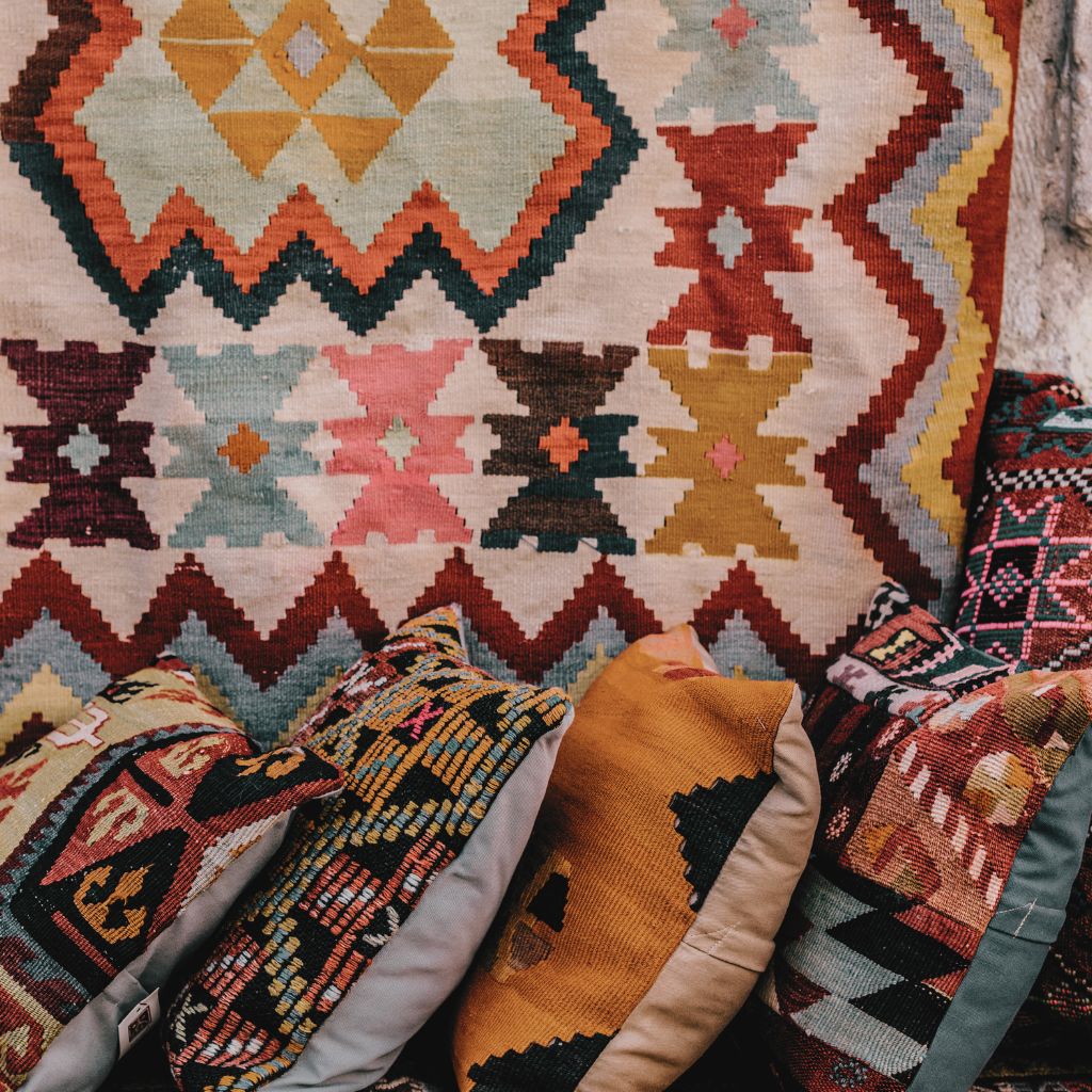 Browse fair trade rugs, cushion covers, and bedspreads made from cotton, jute, and recycled materials. Ethically sourced from India and Indonesia.