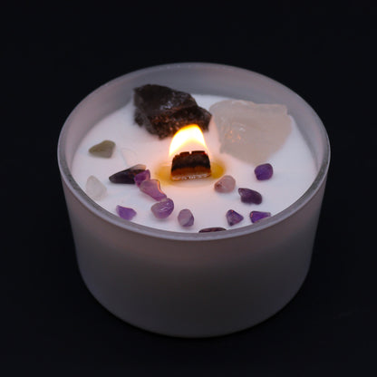 Crown Chakra with this enchanting soy wax crystal candle. Embedded with Celestite and Selenite crystals lit candle