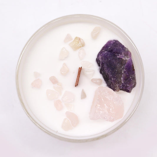 Third Eye Chakra with this enchanting soy wax crystal candle. Embedded with Amethyst and Rose Quartz crystals.