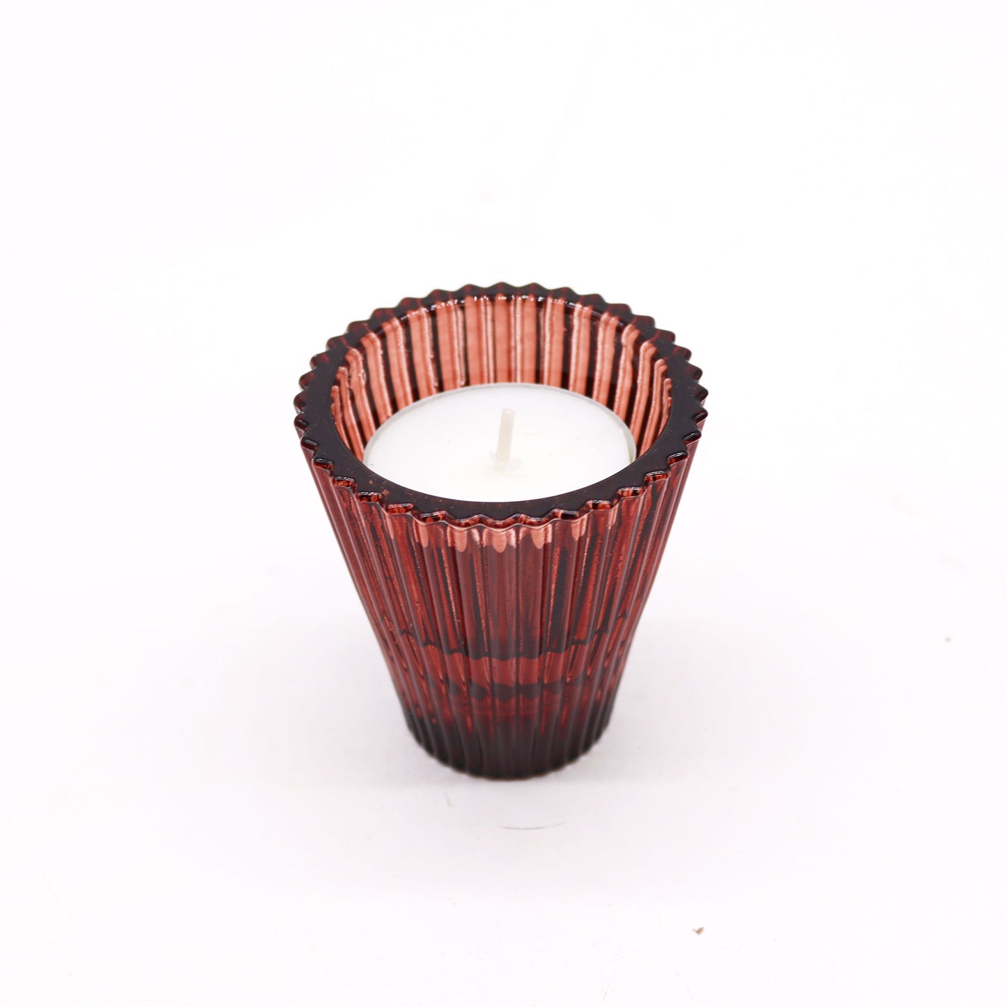 Add a touch of versatility and elegance to your home with the Flip Dinner Candle / Tealight Holder in Vampire Red.