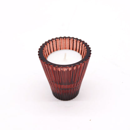 Add a touch of versatility and elegance to your home with the Flip Dinner Candle / Tealight Holder in Vampire Red.