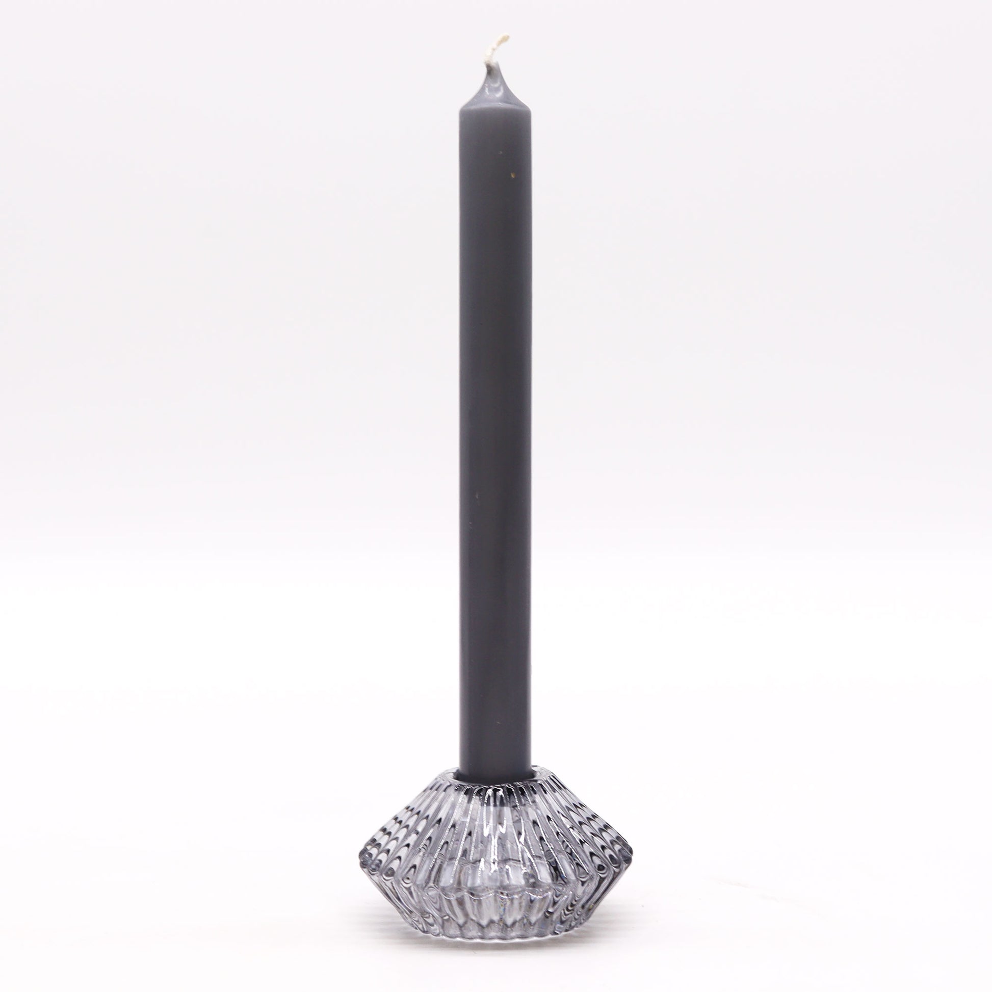 Add a touch of versatility and elegance to your home with the Flower Flip Dinner Candle / Tealight Holder in Midnight Grey. Expertly crafted from high-quality glass, 