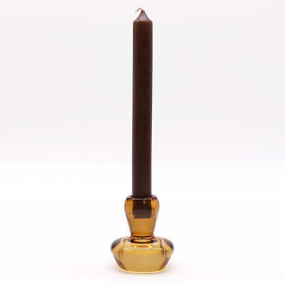 Mushroom Flip Dinner Candle / Tealight Holder in Antique Amber is crafted from high-quality glass. This cleverly designed piece can be used with both dinner candles and tealights