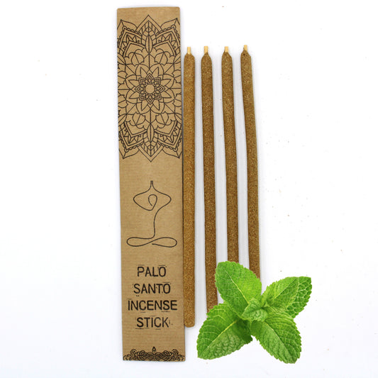 Discover the purifying power of Palo Santo Peppermint Large Incense Sticks. Handcrafted in Peru to provide a natural and aromatic experience. 