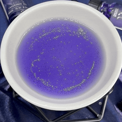  dark-hued fragrance oil shimmers with bio glitter 